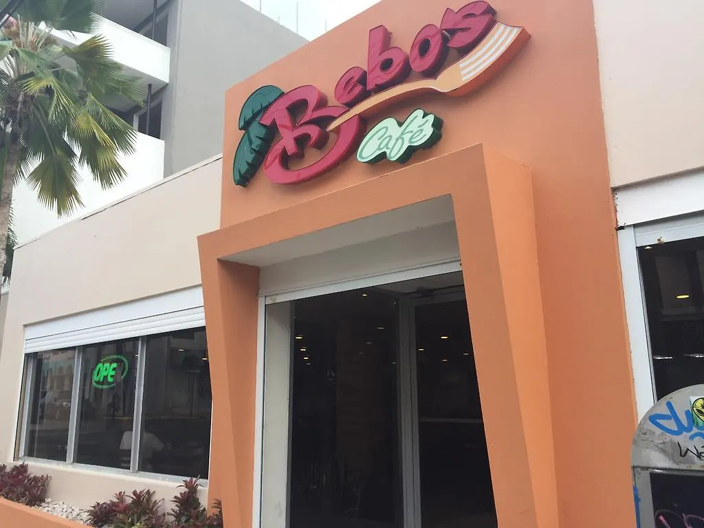 Kingsville Condado Studio Apartment サンジョアン