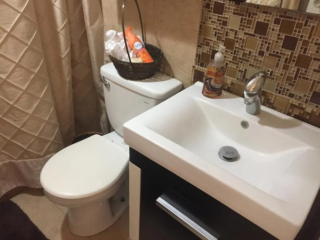 Kingsville Condado Studio Apartment サンジョアン